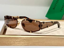 Picture of Bottega Veneta Sunglasses _SKUfw51899532fw